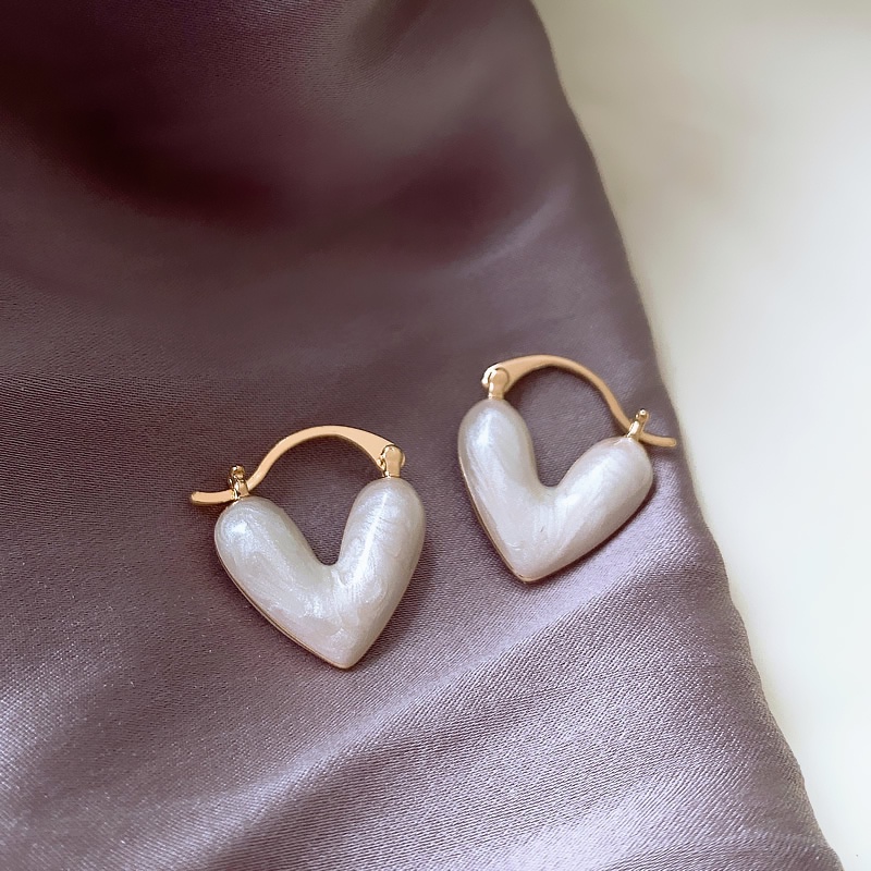 Anting Hati Putih Mewah Ringan S925 Sterling Silver Ear Studs Untuk Wanita Perempuan