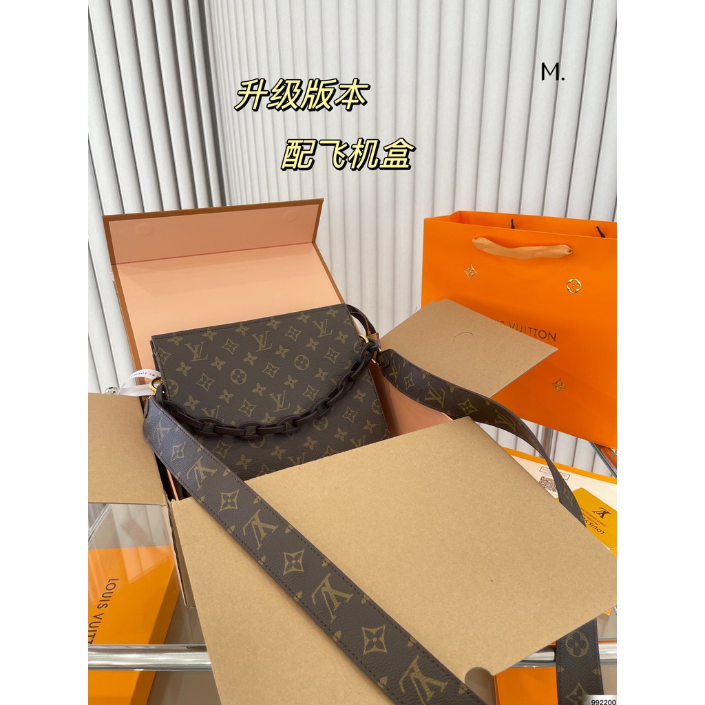 Original 2023 New Louis Vuitton LV Levi Hold Bag Envelope Bag Men's and Women's Crossbody Bag Should