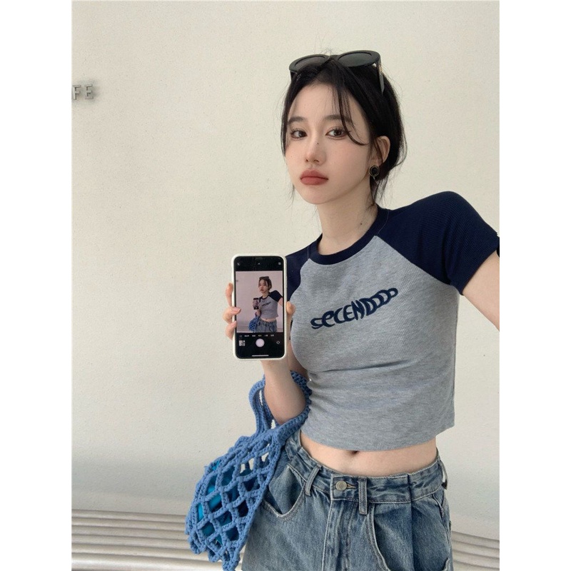 Baju Atasan Wanita Korea Summer Lengan Pendek Rajut Crop Top