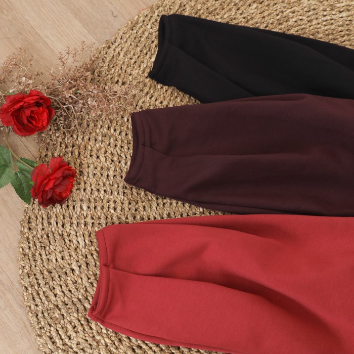 KEIZHA &amp; SOLEHA Peony Sweater Atasan Sweater Wanita