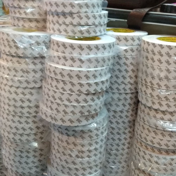 

DOUBLE TAPE KERTAS TISU / LEM KERTAS TIPIS 24MM X 50M