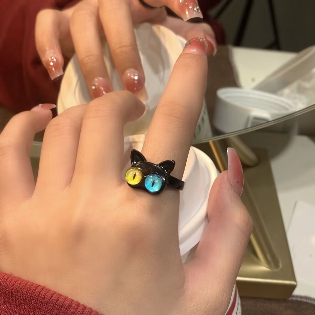 Cincin Monster Kecil Kucing Hitam Lucu Mata Besar Manis Keren Kartun Lucu Pacar Pasangan Cincin Hadiah Perhiasan