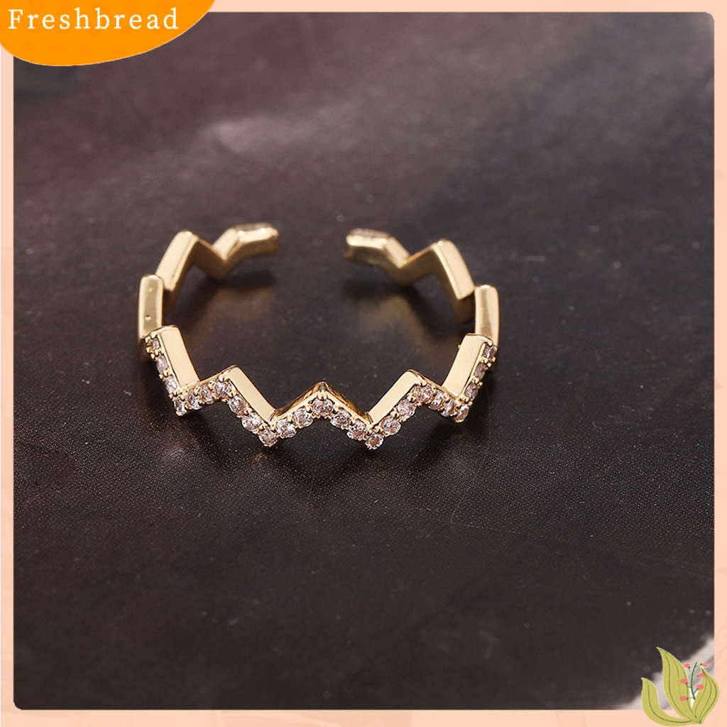 &lt; Freshbread &gt; Cincin Menawan Cincin Jari Bentuk Gelombang Adjustable Bahan Alloy All-match Untuk Harian