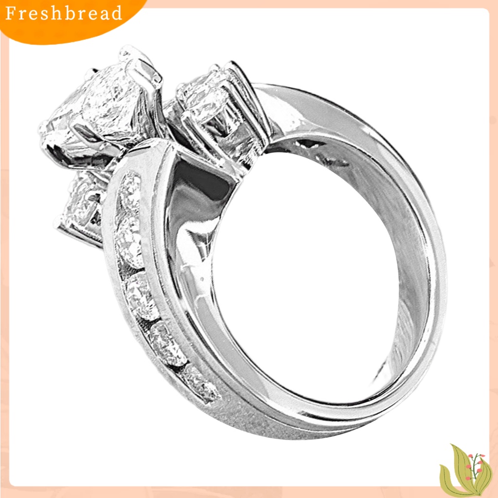 &lt; Freshbread &gt; Fashion Cincin Sparkling Creative Shape Shiny Efek Visual Tidak Iritasi Mudah Dipakai Zirkon Hias Bersinar Jari Cincin Wanita Perhiasan Pernikahan Hadiah Ulang Tahun