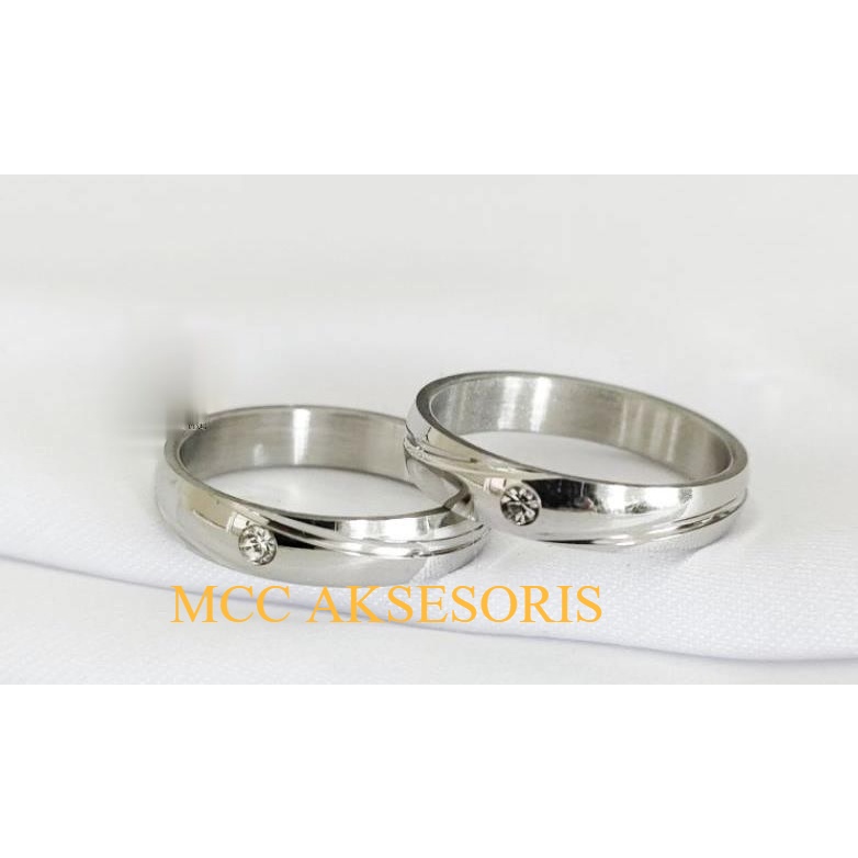 Cincin Titanium Silver Anti KaraT