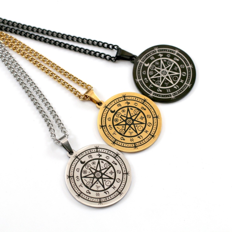 [X C Kalung] Emas &amp; Perak Hip Hop Punk Vintage Moon Time Wheel Baru ​Kalung Titanium Steel Liontin Anti Karat Perhiasan Hadiah Liburan Pria Dan Wanita