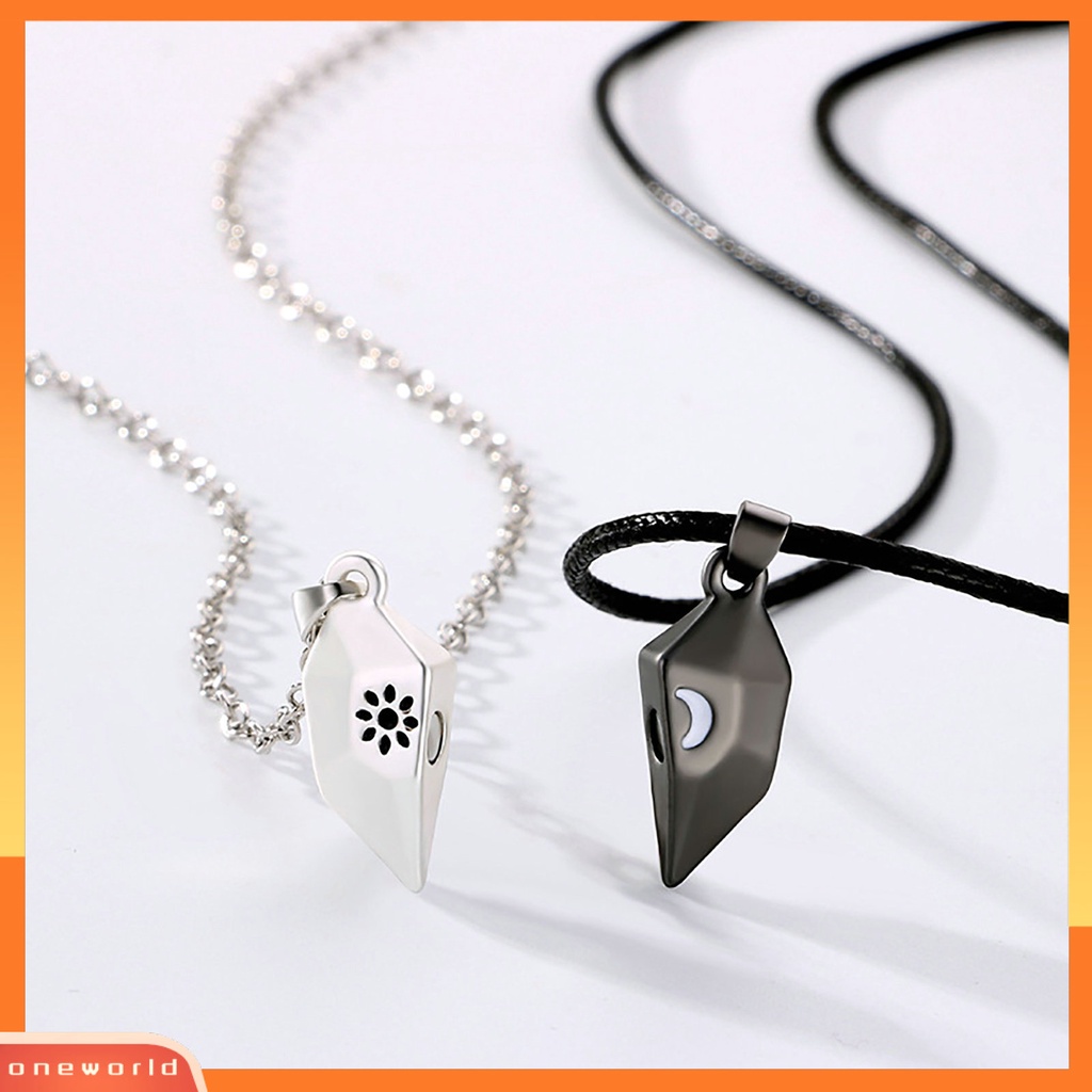 [EONE] 1pasang Rantai Klavikula Kepribadian Senada ic Matahari Bulan Pasangan Liontin Pasangan Kalung Perhiasan Aksesori