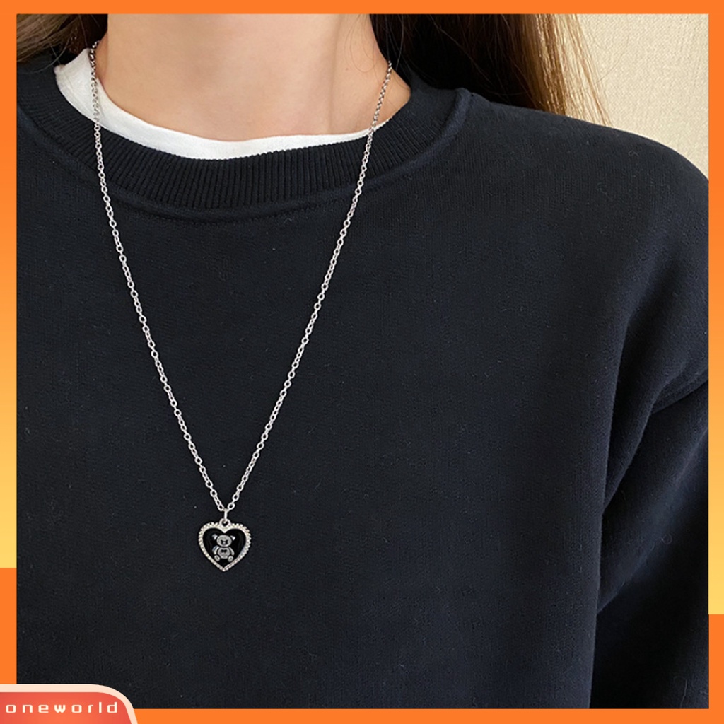 [EONE] Pesona Kalung Kepribadian Geometris Electroplating Cross Rantai Tidak Luntur Leher Dekorasi Tahan Lama Hitam Cinta Beruang Pesona Hati Kalung Aksesori Pakaian