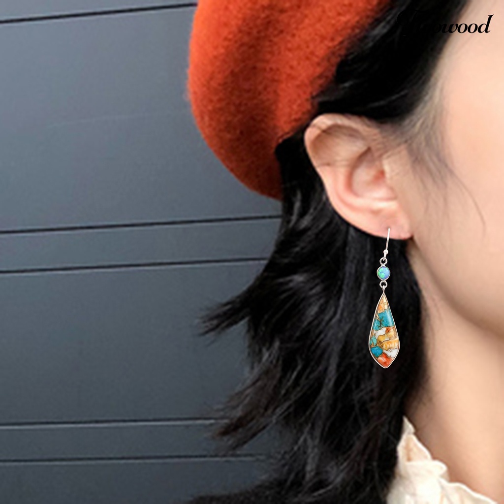 Twowood 1pasang Anting Menjuntai Wanita Gaya Retro Glossy Anting Drop Bahan Metal Yang Indah Untuk Lady