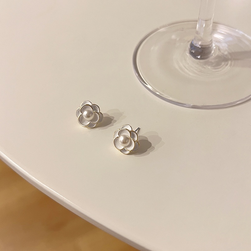 Ifyou Anting Tusuk Camellia Putih Elegan Pearl Mutiara Untuk Aksesoris Perhiasan Wanita