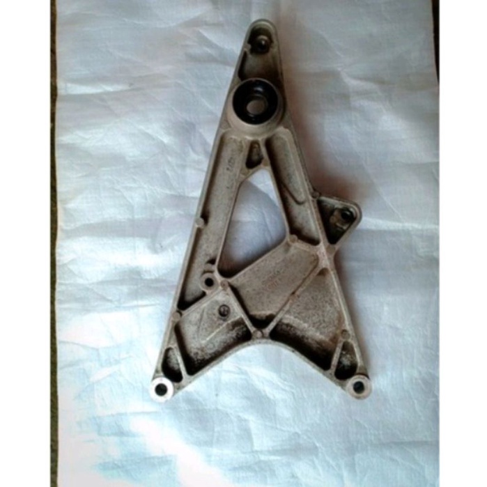 swing arm arm belakang Honda Vario 150 125 led pnp old