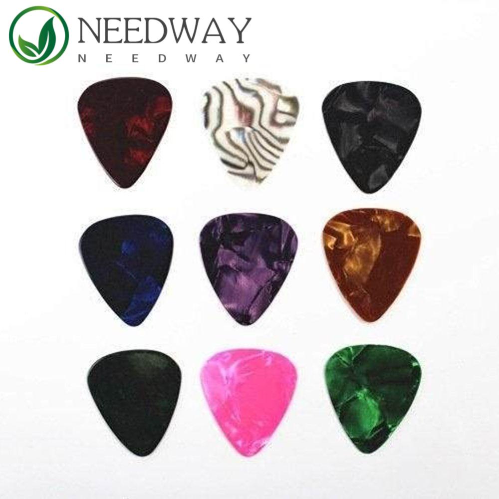 Needway   Guitar Pick Hadiah Warna HOT Tebal Plectrum Aneka No Box Berbagai Akustik Celluloid