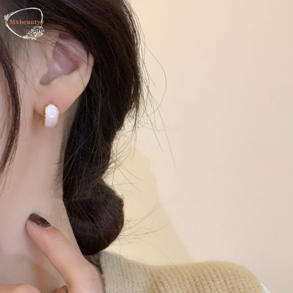 Mxbeauty Anting Wanita Kepribadian Geometris Tetes Minyak Perancis Mewah Fashion Manis Telinga Gesper