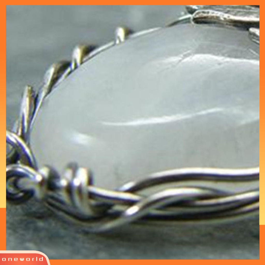 [ONE] Kalung Klavikula Rantai Ekstensi Motif Daun Pengerjaan Halus Faux Moonstone Pendant Charm Necklace Untuk Wanita