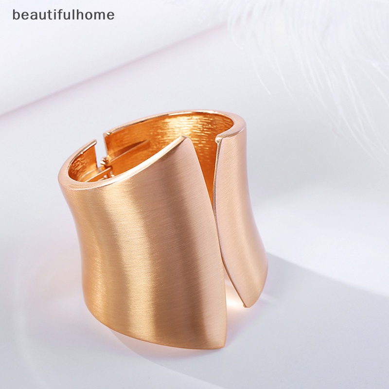 {beautifulhome} Gelang Bangles Asimetris Lebar Untuk Wanita Statement Alloy Bangle Jewelry.