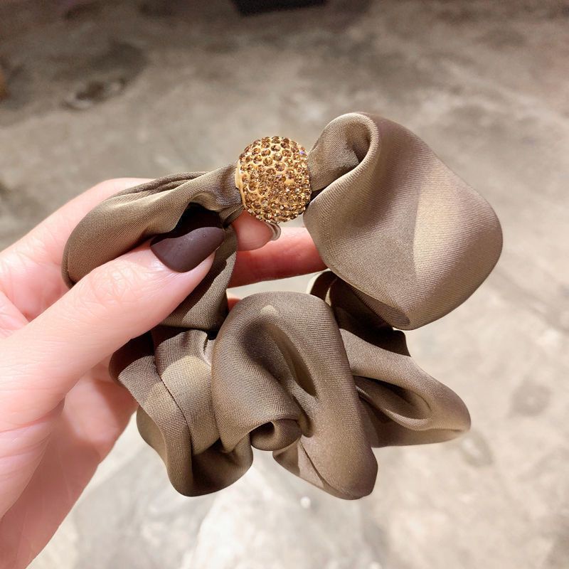 Aksesoris rambut wanita korean berlian cincin bola disko barang import dengan harga grosir bahan berkualitas import harga grosir bisa cod