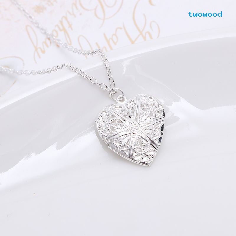 Twowood Love Necklace Dapat Dibuka Kalung Berongga Wanita Peach Berbentuk Hati Foto Kotak Kalung