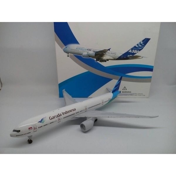 Diecast Pesawat Garuda Ukuran Besar ada Roda Miniatur Pesawat Garuda