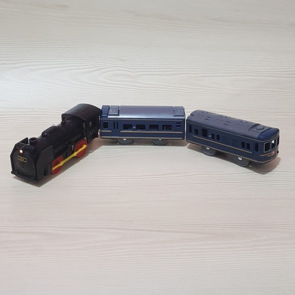Takara Tomy Plarail Kereta Steam D51