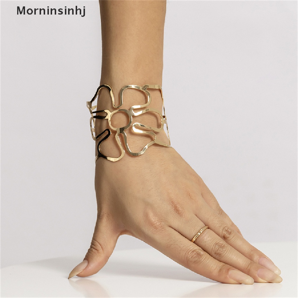 Mornin Gelang Bunga Berongga Bahan Metal Untuk Wanita Terbuka Adjustable Manset Lebar Gelang Pesta Pernikahan Perhiasan id