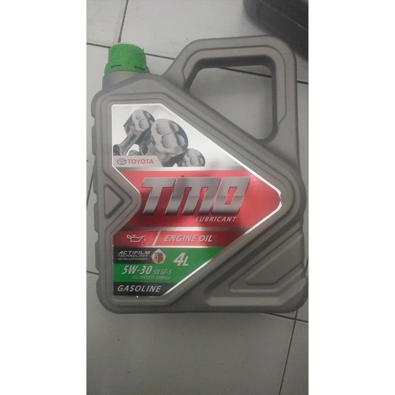 Oli Mesin Mobil Toyota TMO Hijau 5W-30 4 Liter