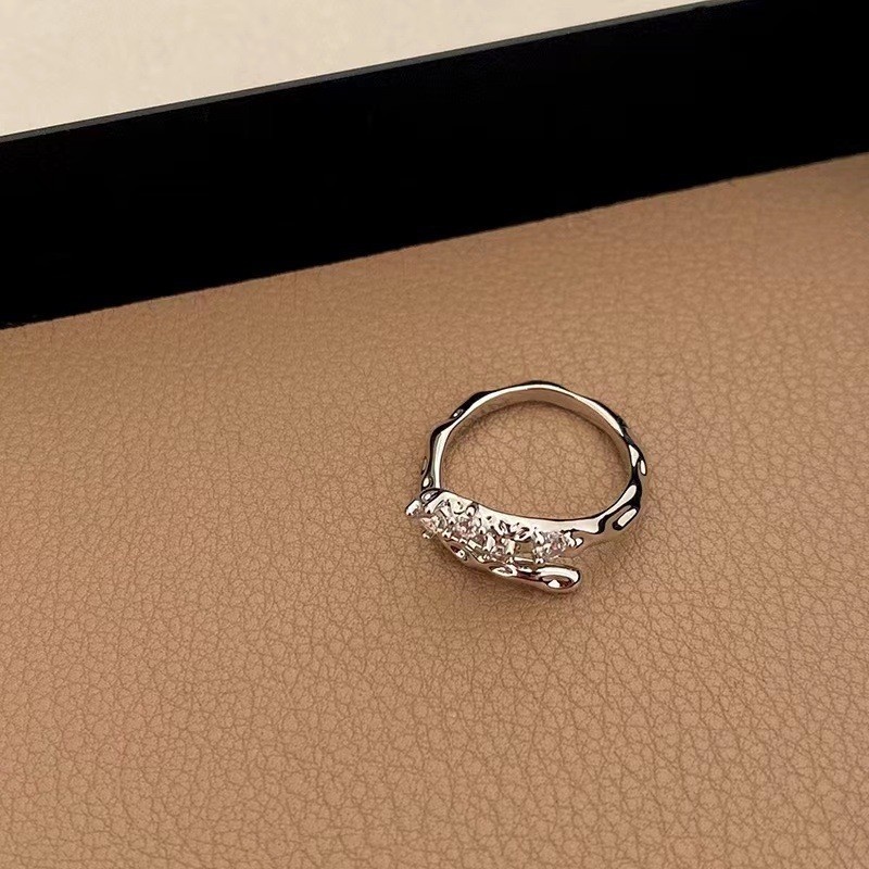 Cincin Temperamen Mutiara Jari Telunjuk All-Match Unik Manis Keren Gaya Desain Niche Cincin Tidak Teratur