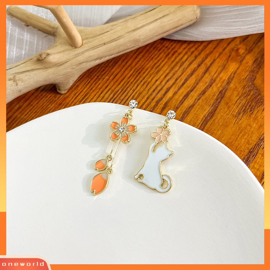 [EONE] 1pasang Drop Earrings Kartun Asimetris Electroplating Liontin High Gloss Hiasan Telinga Tahan Luntur Fashion Wanita Anak Bunga Telinga Kucing Studs Untuk Pakaian Sehari-Hari