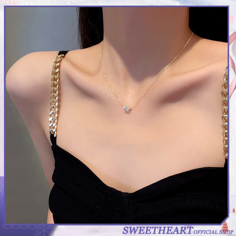 Geometris Zirkon Persegi Liontin Kalung Wanita Musim Panas Baru Niche Desain Modis Indah Klavikula Rantai Aksesoris Manis Hati Perhiasan