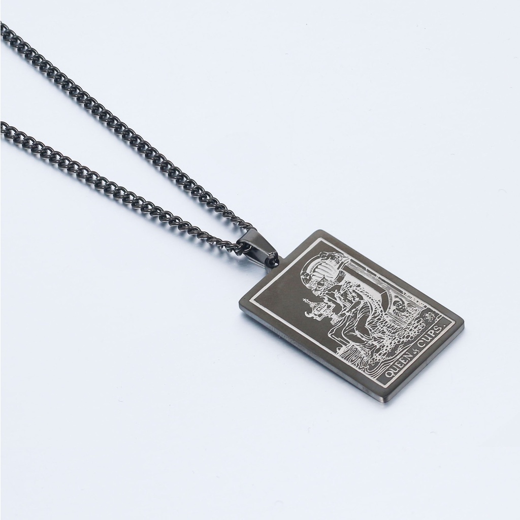 [X C Kalung] Emas &amp; Perak Baru Hip-hop Punk Retro Waite Holy Grail Tarot Queen ​​Kalung titanium Steel Liontin Anti Karat Untuk Pria Dan Wanita Hadiah Liburan Permata