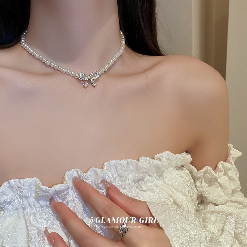 Kalung Pasangan Manik-Manik Kupu-Kupu Sederhana Rantai Mutiara Choker Liontin Necklace Untuk Wanita Fashion Perhiasan Aksesoris