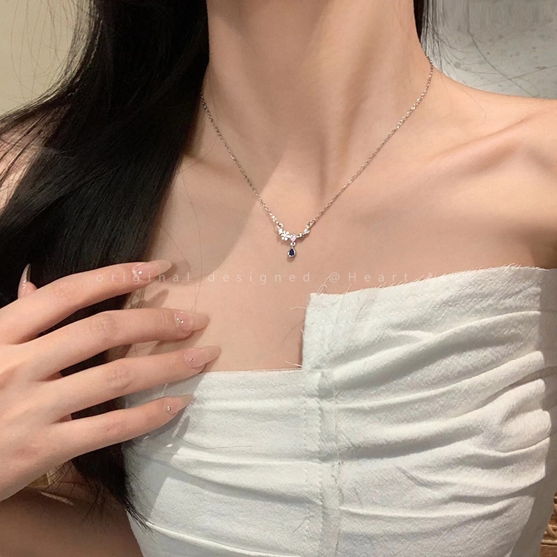 Kalung Tetes Air Zirkon Biru Wanita Musim Panas Cahaya Mewah Desain Niche Merasa Manis Keren Temperamen High-End Klavikula Rantai