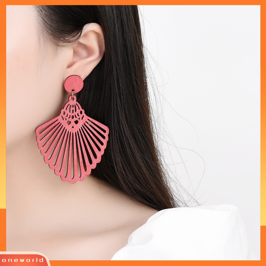 [ONE] 1pasang Anting Menjuntai Retro Geometris Berongga Diukir Permukaan Halus Buatan Tangan Hias Colorfast Tanpa Sakit Memakai Tindik Stud Earrings Perhiasan Aksesori