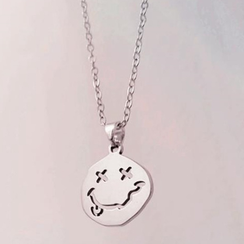 Ins Fashion Smile Pendant Kalung Pria Dan Wanita Smiley Face Kalung Kepribadian Hip-Hop Perhiasan Pasangan