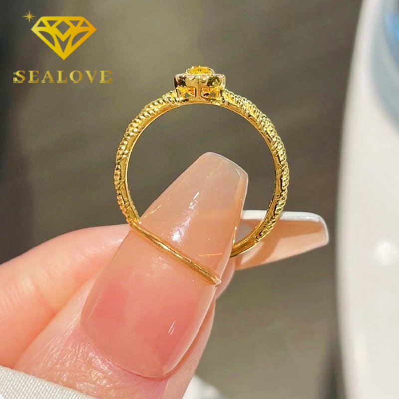 Cincin Titanium Wanita Anti Karat Asli Berlian Kristal Kuning Emas 18K Mewah Cantik Korea Aksesoris Perhiasan