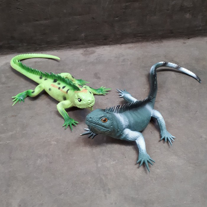 MAINAN KADAL IGUANA TOKEK KARET UKURAN BESAR - set 3