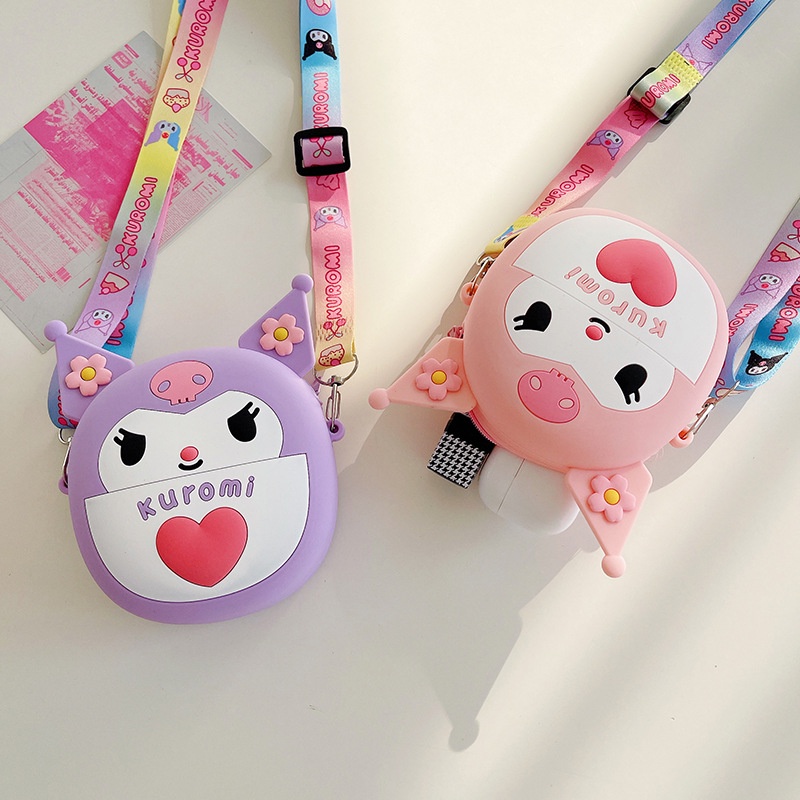 ღ Sanrio Childrens Girl Bag Kawaii Kulomi Silicone Bag Clothing All-Match Tas Bahu Berkualitas Tinggi Teman Hadiah Anak Dekorasi Luar Ruangan Rumah