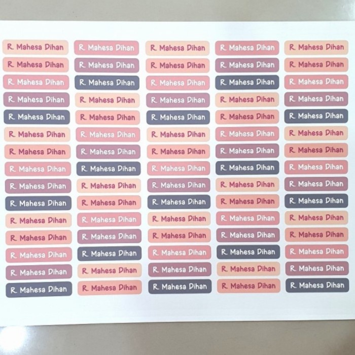 

Stiker label nama untuk di baju kain permanent - 30 pcs