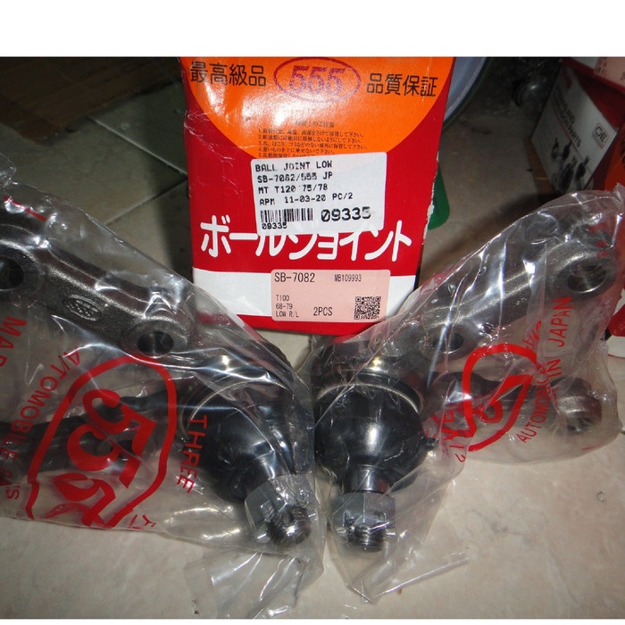 SPAREPART OTOMOTIF- Ball Joint Bawah Mitsubishi Colt T120'78 Japan Asli - KOMPONEN AKSESORIS