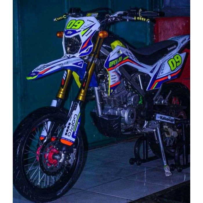 Decal KLX BF/G/DTRACKER/WR 155/CRF  kombinasi hijau stabilo dan Orange stabilo desain bebas suka suk