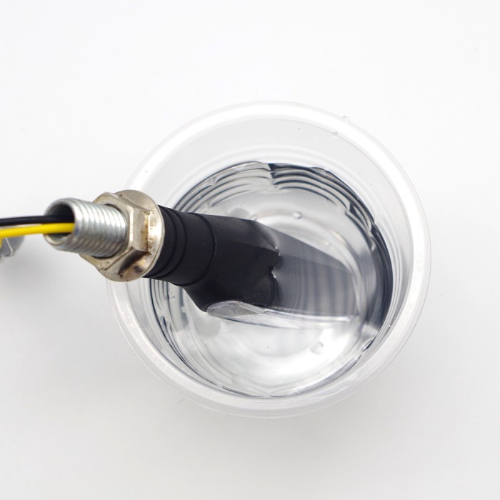 2 Pcs Lampu Sein Running LED Plus Stop Rem Turn Signal Light 12 Volt