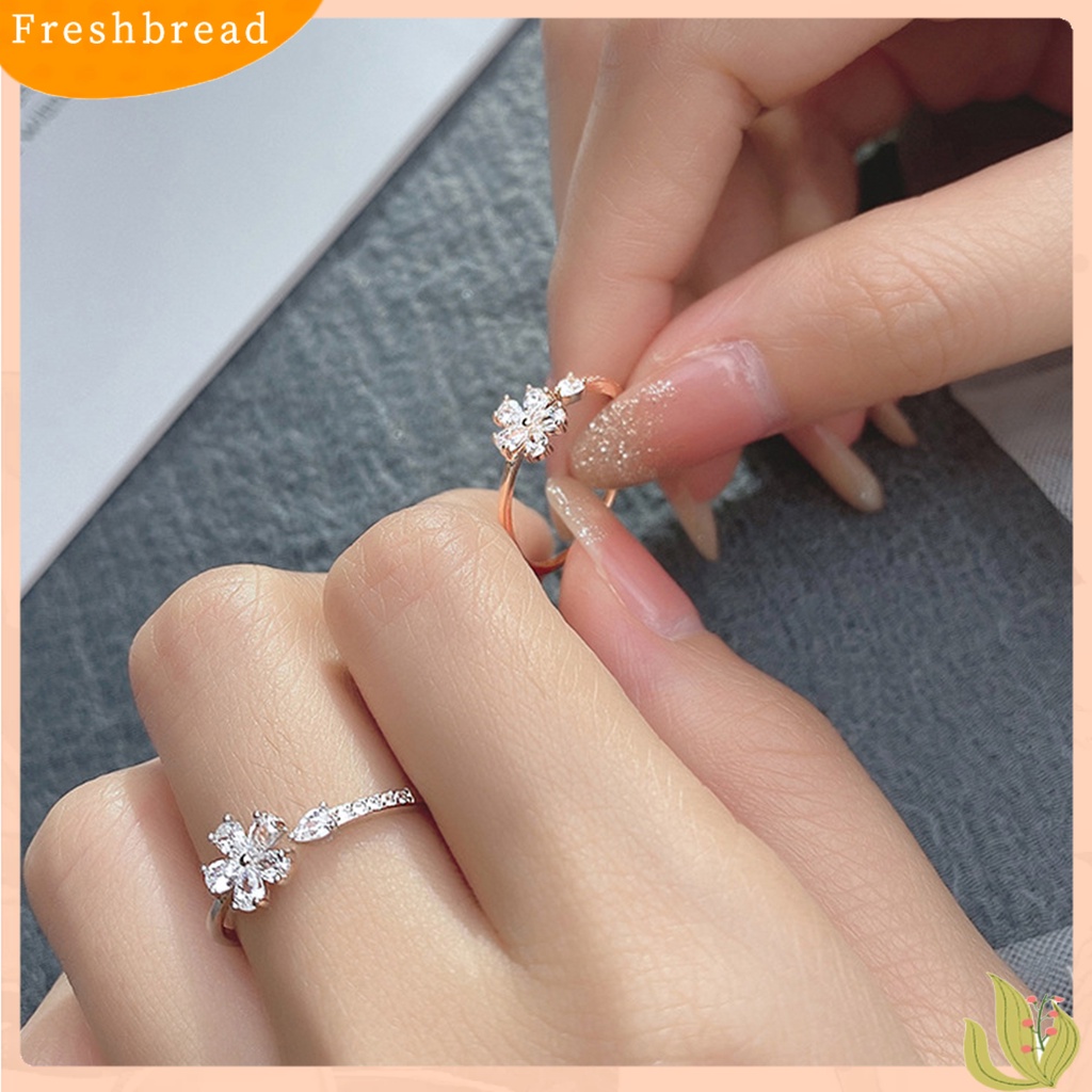 &lt; Freshbread &gt; Wanita Cincin Pembukaan Manis Mewah Emas Warna Perak Berlian Imitasi Tertanam Lima Kelopak Bunga Jari Cincin Perhiasan Fashion