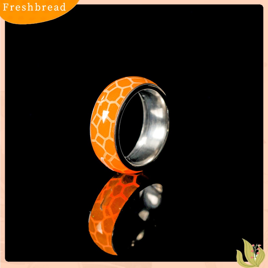 &lt; Freshbread &gt; Cincin Unisex Luminous Turtle Shell Pattern Fluorescent Glowing-In-The Dark Stainless Steel Vintage Plating Ring Untuk Halloween