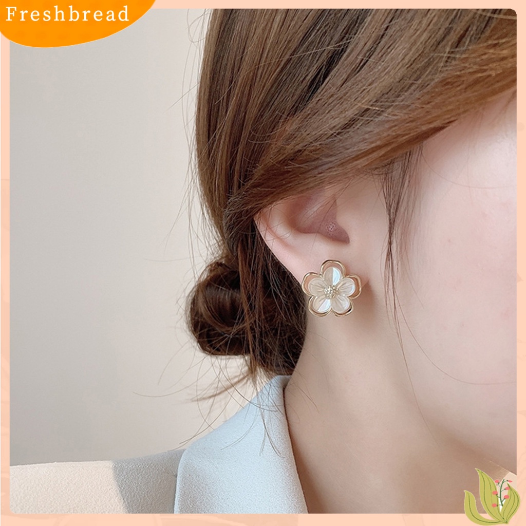 &lt; Freshbread &gt; 1pasang Ear Studs Eye-catching Indah Semua Pertandingan Menawan Tahan Lama Berdandan Anting Temperamen Niche Simetris Untuk Pacaran