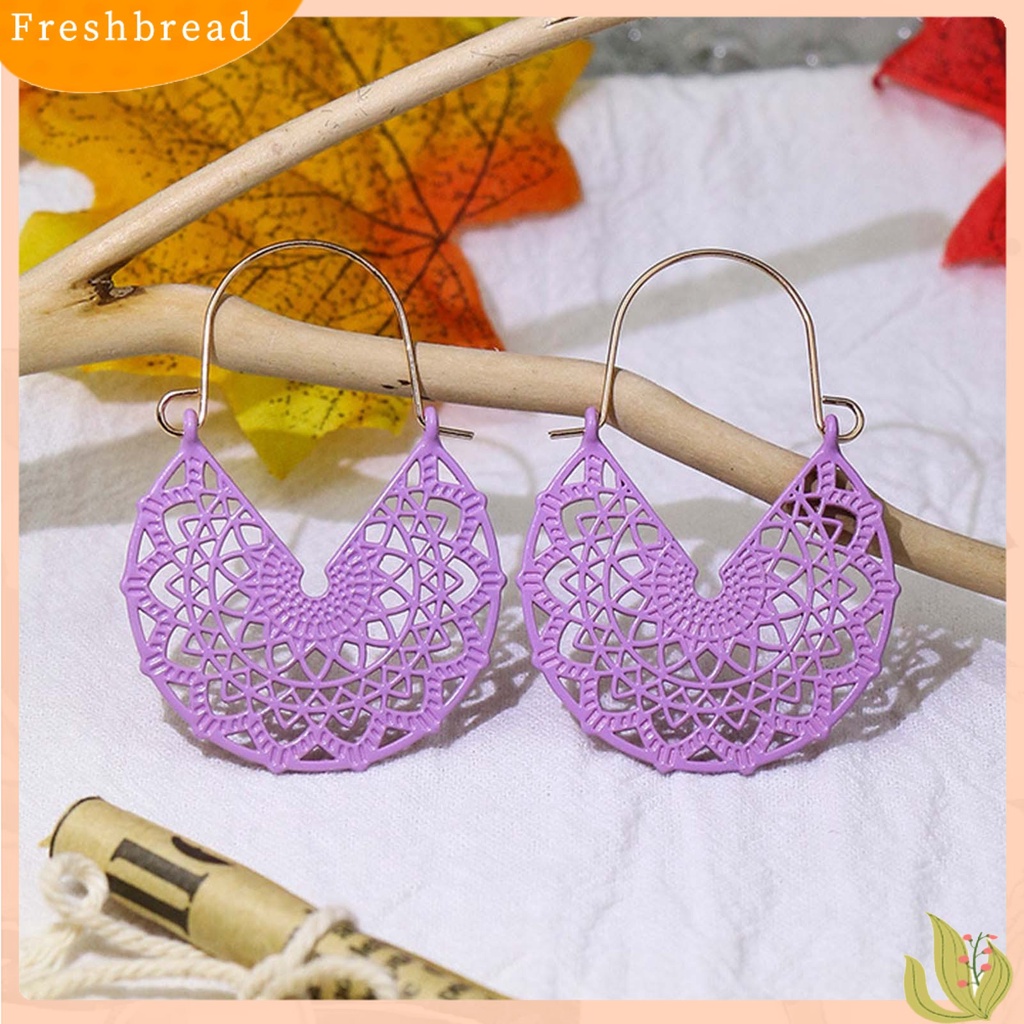< Freshbread > 1pasang Anting Wanita Berbentuk V Perhiasan Sederhana Anting Menjuntai Vintage Ringan Untuk Perjamuan