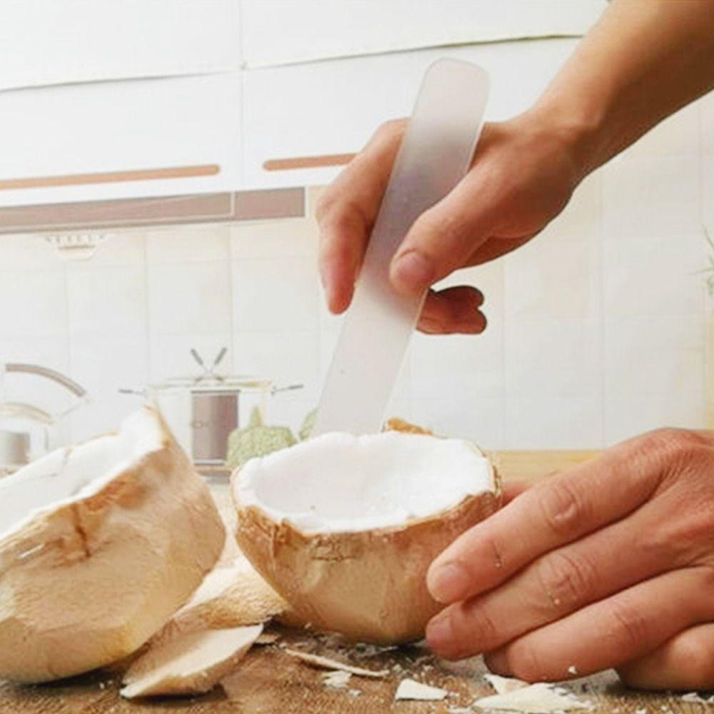 [Elegan] Coconut Meat Remover Kreatif Mudah Digunakan Dapur Plastik Alat Pengupas Kulit Kelapa Food Grade