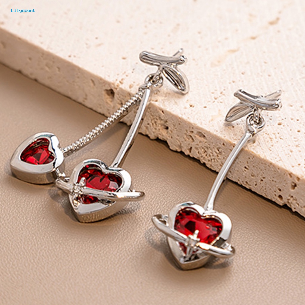 Lilyscent 1pasang Stud Desain Kait Anting Aksesoris Fashion Chic Cinta Hati Merah Berlian Imitasi Kait Anting All-match