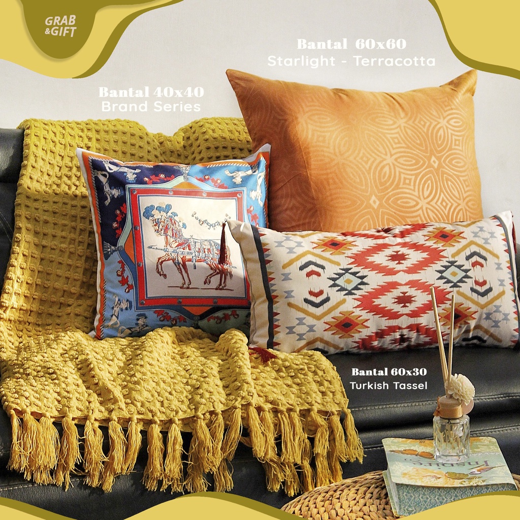 SARUNG Bantal Sofa 60x30 dengan Tassel Gantung Vintage Luxury Bohemian Dekorasi Mulan Turkish Denim Tenun Premium Grabandgift