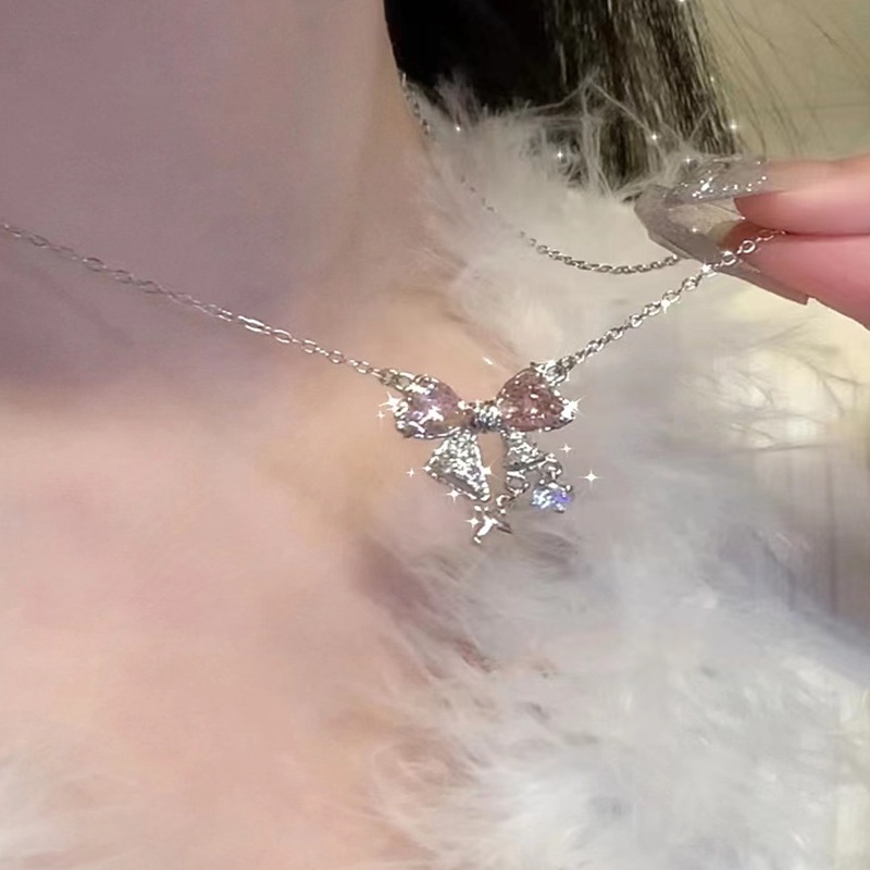 Kalung Geometris Bintang Ikatan Simpul Kristal Korea Bahan Alloy Untuk Wanita