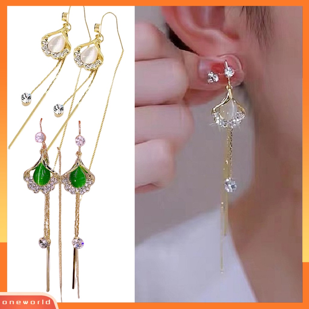 [EONE] 1pasang Anting Rumbai Rumbai Bentuk Daun Berlian Imitasi Hias Bersinar Lurus Gantung Dekorasi Hypoallergenic Liontin Geometris Tindik Drop Earrings Perhiasan Aksesoris