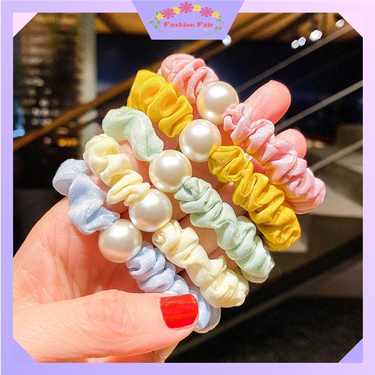 FASHION FAIR - D6140 Ikat Rambut 1 PCS F5128 / Ikat Rambut Mutiara / Hair Band Korea Style / Karet Fashion Wanita / Ikat Rambut Gaya Korea / Hair Band Pearl